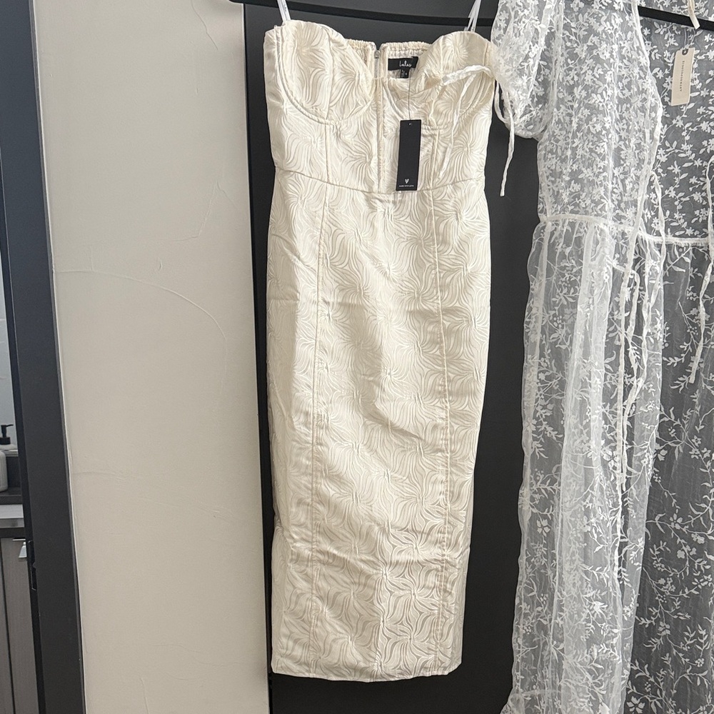 Lulus Strapless Cream Dress